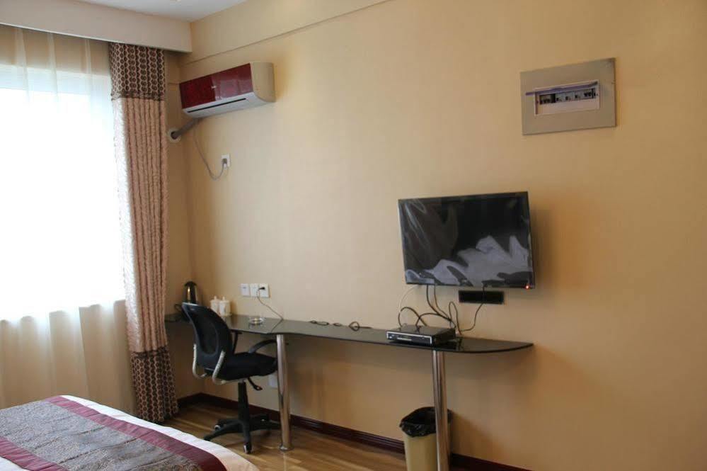 Super 8 Hotel Τζινάν Εξωτερικό φωτογραφία